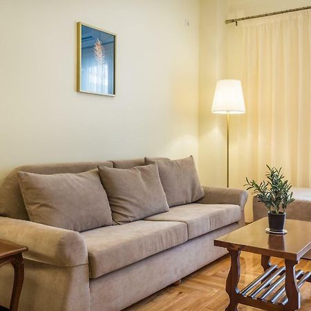 Chic Flat In Kolonaki Next To American Embassy 雅典 外观 照片